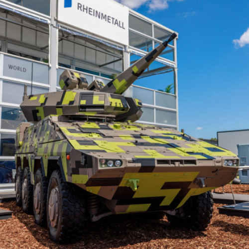 Armata germană poartă discuții pentru achiziția a 100 de vehicule blindate Boxer destinate Ucrainei