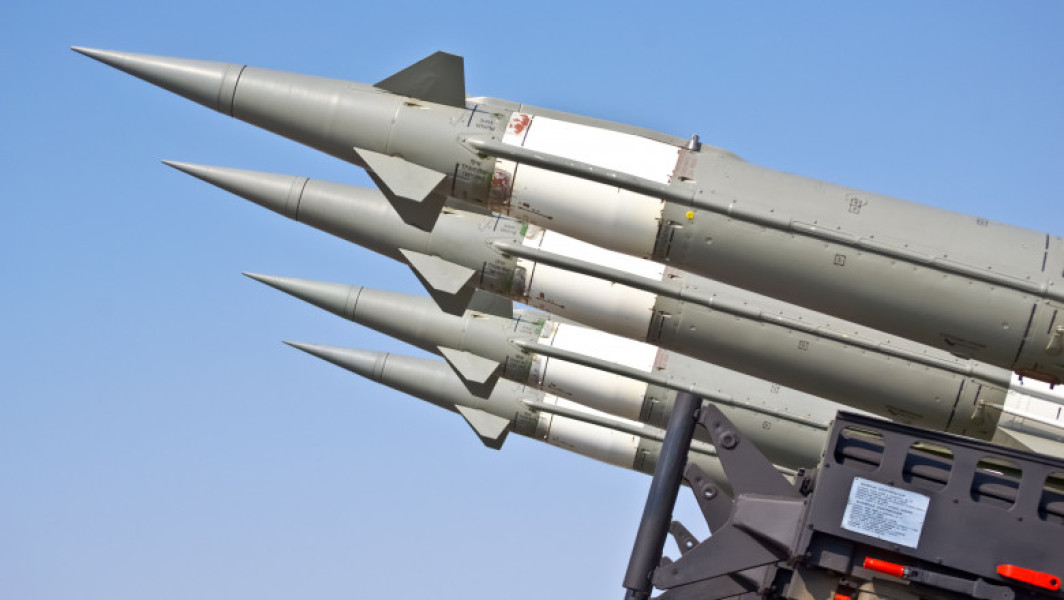 Rusia nu exclude desfășurarea de arme nucleare la granițele sale occidentale