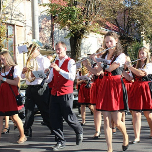 Sărbătoarea Portului Popular &quot;Sathmarer Trachtenfest&quot; va avea loc în Satu Mare