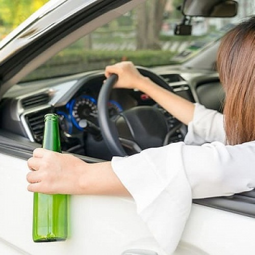 Femeie din Maramureș prinsă la volan cu o alcoolemie de 1,05 mg/l