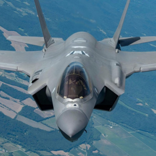Polonia finalizează primul avion F-35 Lightning II comandat