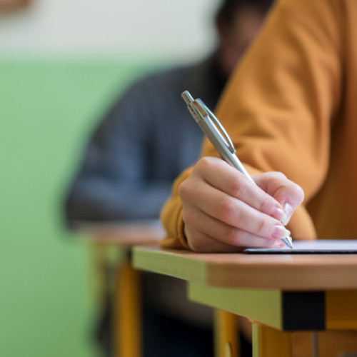 Rezultatele sesiunii a doua a examenului de Bacalaureat vor fi afişate luni
