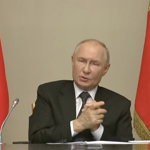 Kremlinul cere candidaților prezidențiali din SUA să nu-l mai menționeze pe Putin