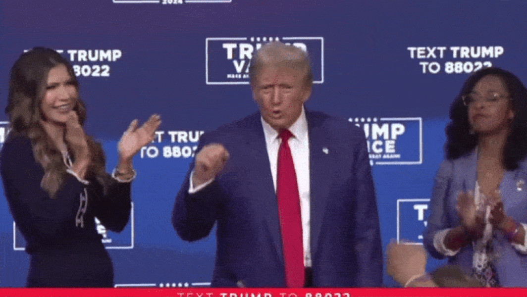 Donald Trump a dansat pe muzică la un eveniment electoral în Pennsylvania