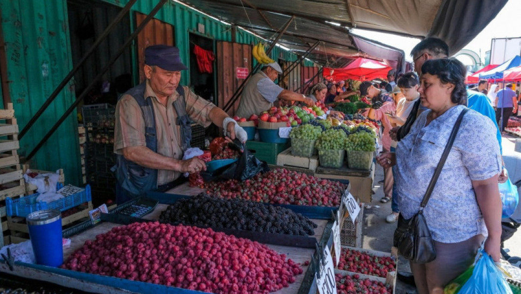 Rusia interzice temporar importurile de legume și cereale din Kazahstan