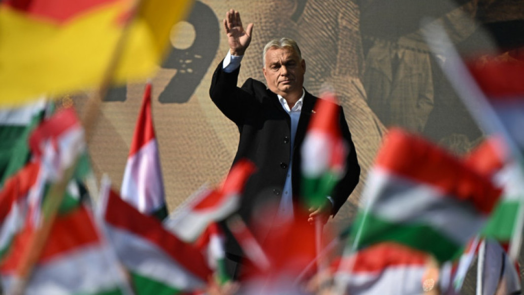 Viktor Orban îndeamnă ungurii să reziste Bruxelles-ului în comemorarile Revoluției Ungare