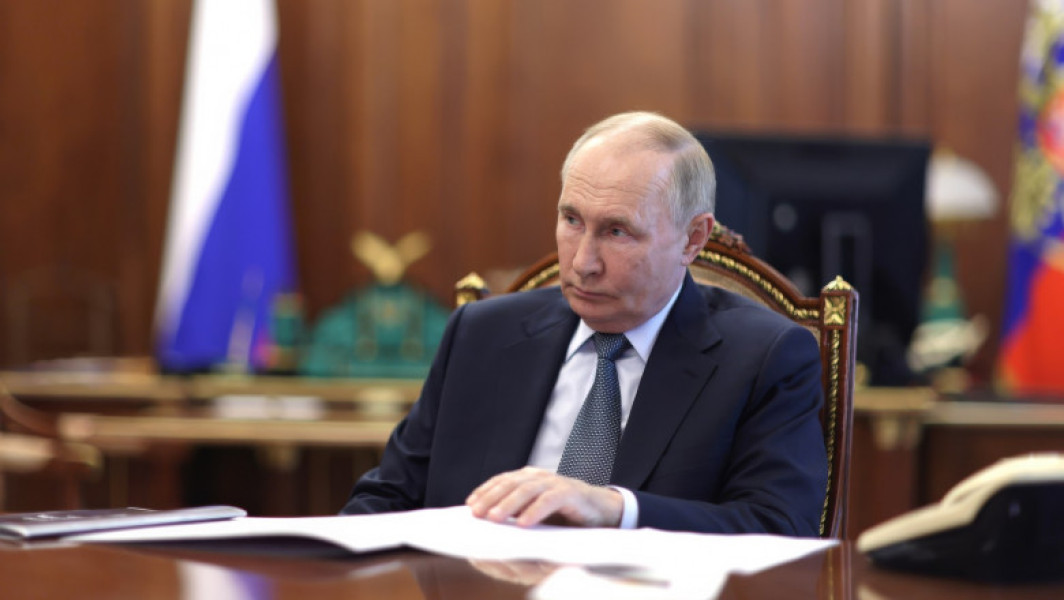 Guvernul rus planifică realocarea a 7.000 miliarde de ruble pentru bugetul militar