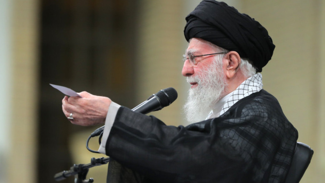 Khamenei avertizează Israelul și SUA: "Vor primi un răspuns zdrobitor"