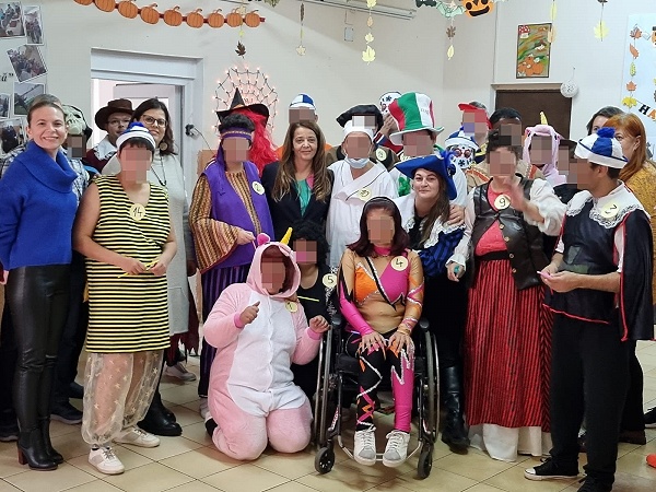 Halloween sărbătorit cu petrecere la Centrul &quot;O viață nouă&quot; din Satu Mare