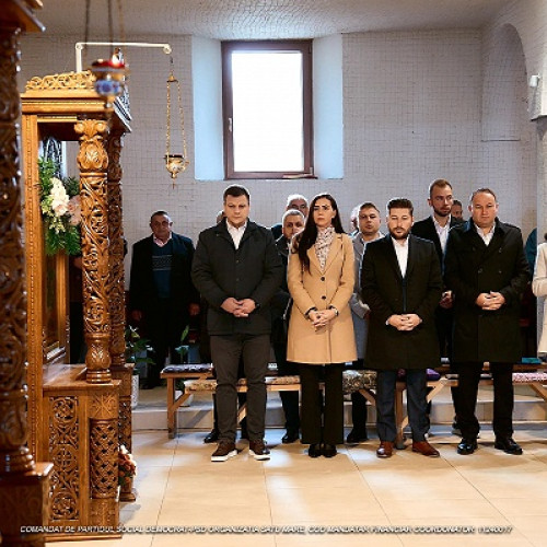 Adrian Micle, preot și politicieni la slujba de duminică la Biserica Ortodoxă &quot;Buna Vestire&quot; din Satu Mare