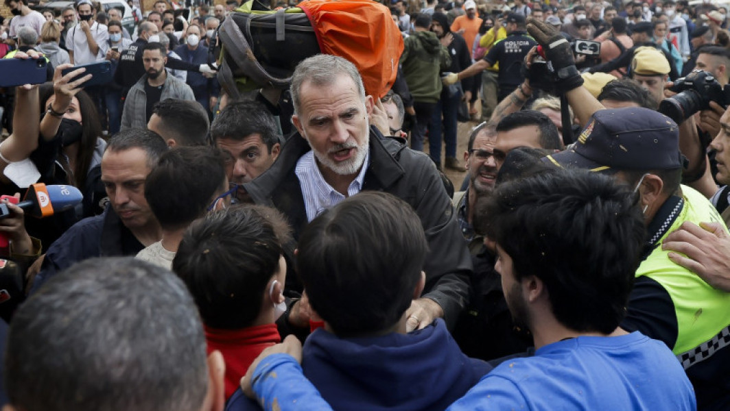 Regele Felipe al VI-lea al Spaniei subliniază necesitatea de a înțelege suferința victimelor inundațiilor din Valencia
