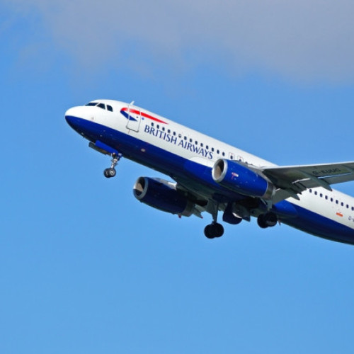 Pilot britanic a murit pe insula Sfanta Lucia in timpul unui zbor de tranzit