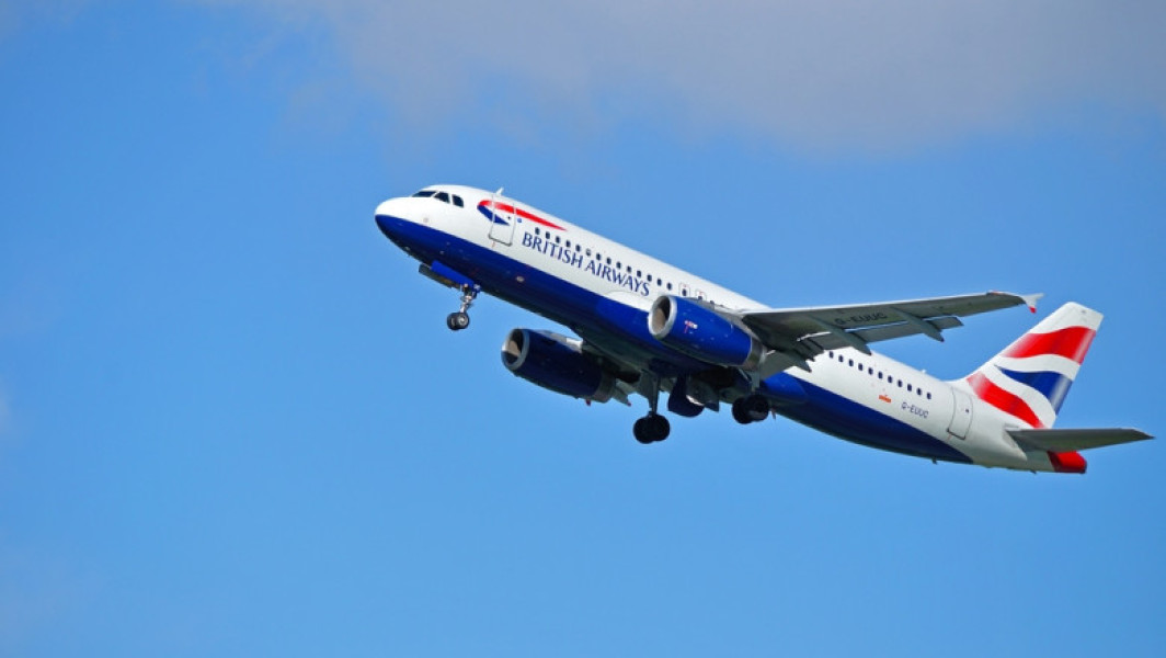 Pilot britanic a murit pe insula Sfanta Lucia in timpul unui zbor de tranzit