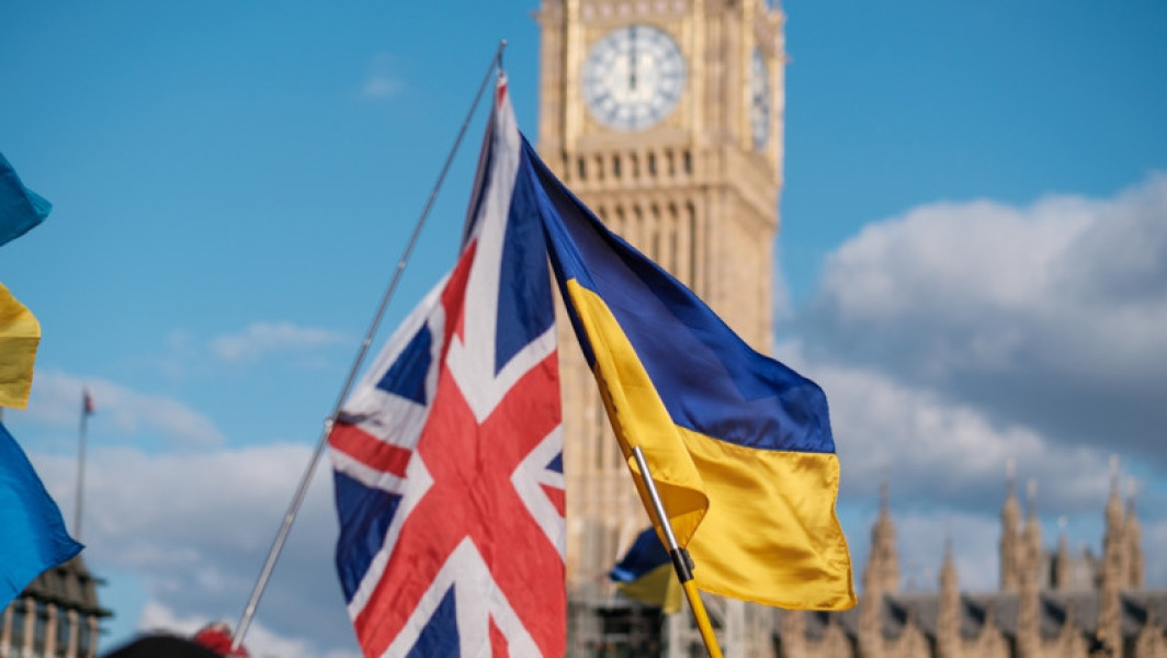 Ministrul Finanțelor confirmă sprijinul Marii Britanii pentru Ucraina în fața tensiunilor internaționale