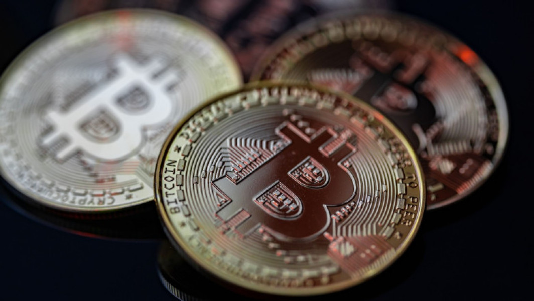Bitcoin atinge un prag record de peste 80.000 de dolari