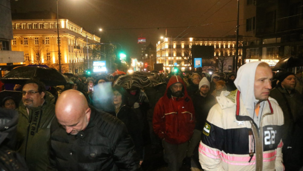 Protest masiv la Belgrad împotriva corupției guvernamentale
