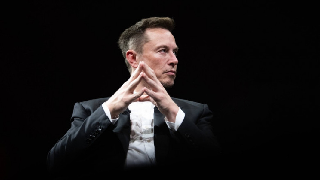 Elon Musk răspunde criticilor unui oficial NATO privind gestionarea rețelei sociale X