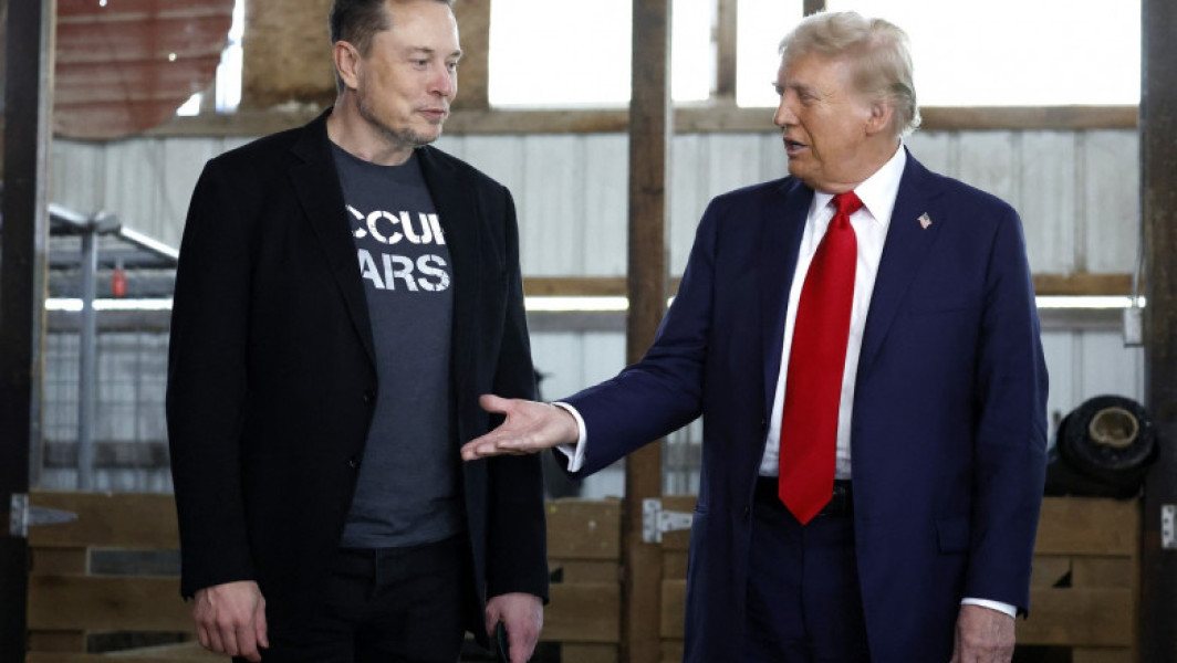 Elon Musk provoacă controverse în cercul lui Donald Trump