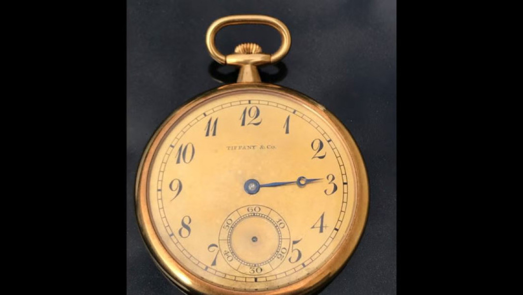 Ceas de buzunar din aur, record de licitație pentru memorabilia Titanic