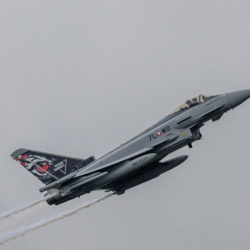 Deficiențe în monitorizarea spațiului aerian al Austriei din cauza lipsei de piloți