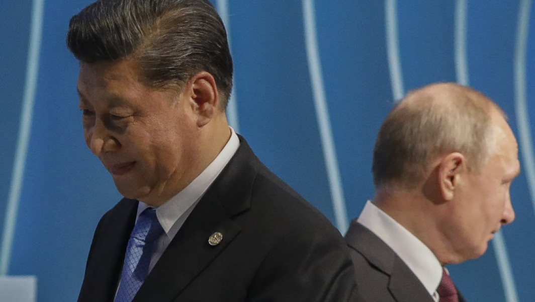 China îndeamnă din nou la pace în Ucraina, după decizia SUA de a sprijini Kievul