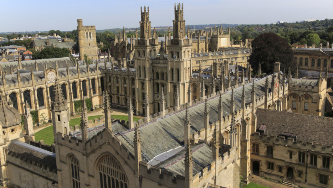 Universitatea Oxford își caută un nou cancelar, China urmărind îndeaproape procesul