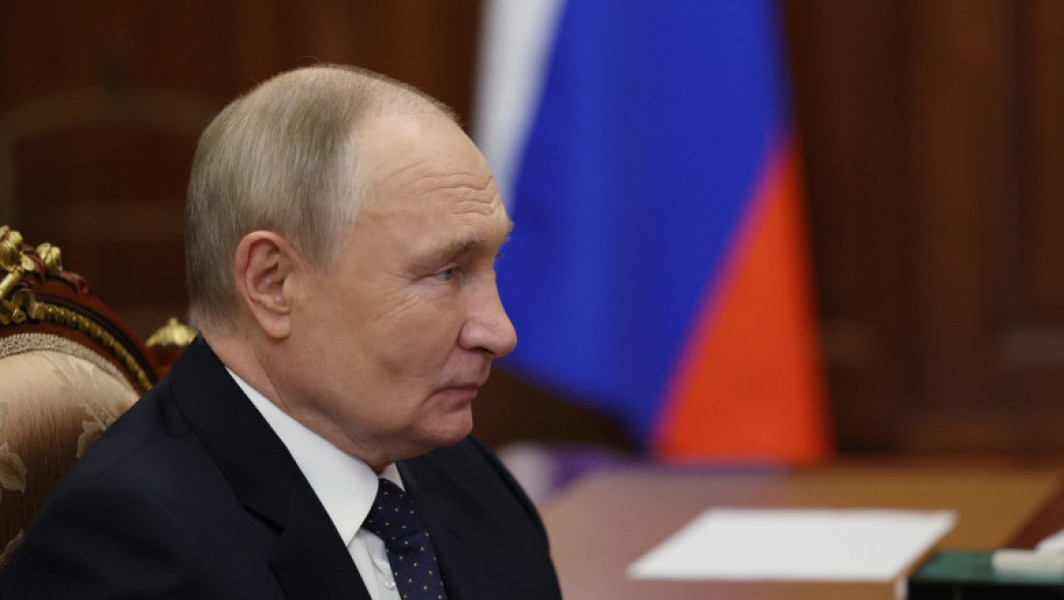 Vladimir Putin ordonă producția în serie a rachetei hipersonice Oresnik