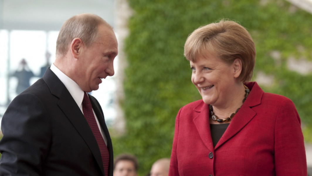 Critici dure adresate lui Angela Merkel de către oficialii ucraineni