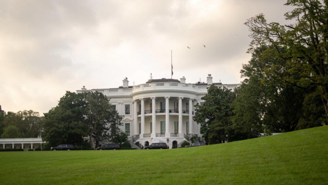 Joe Biden își grătează fiul, provocând controverse