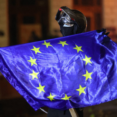Poliția georgiană dispersează o manifestație pro-europeană la Tbilisi