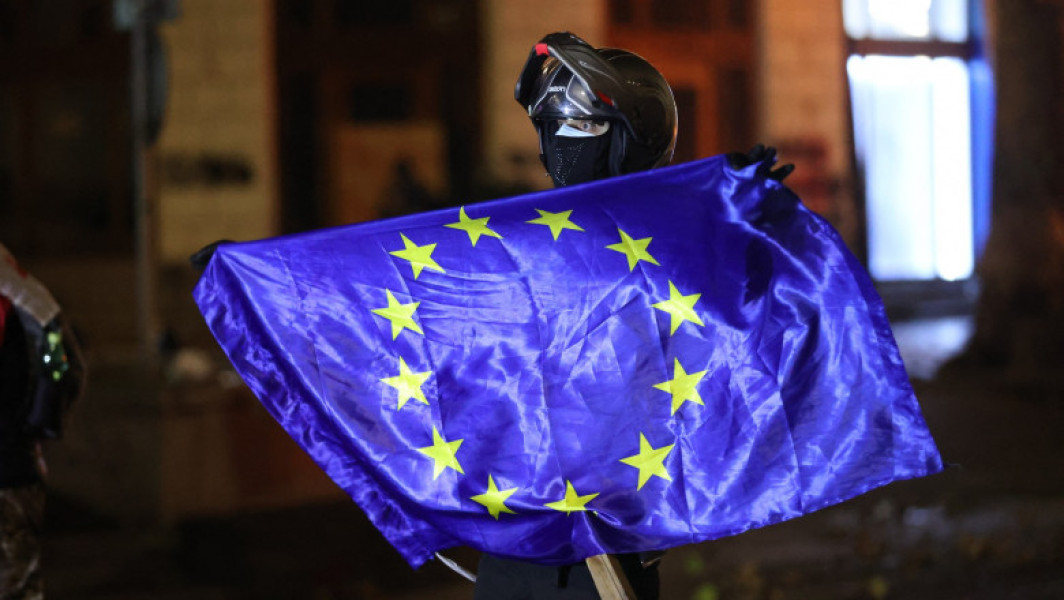 Poliția georgiană dispersează o manifestație pro-europeană la Tbilisi