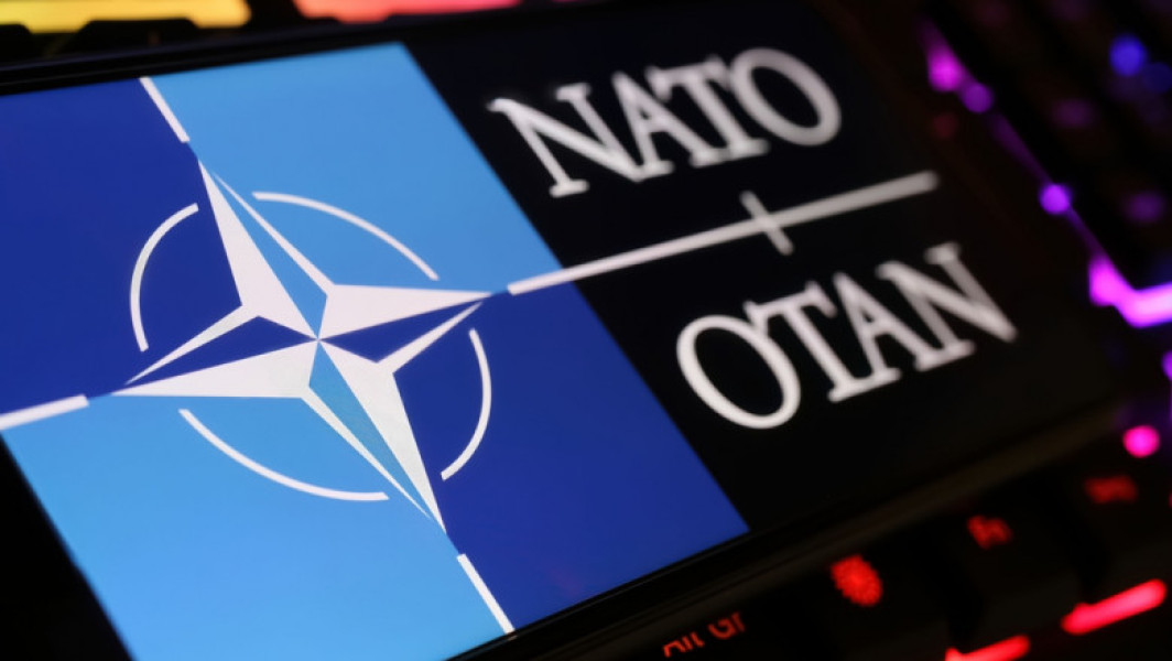 Minstrul luxemburghez respinge aderarea Ucrainei la NATO, dar susține integrarea în UE
