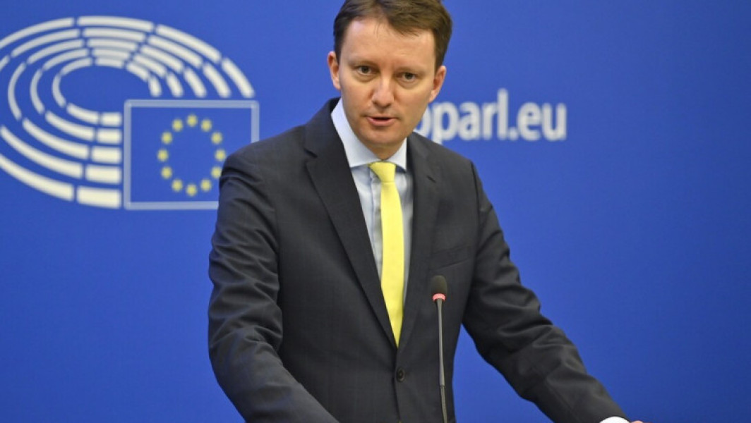 TikTok trebuie să păstreze dovezile legate de alegerile din România, anunță Europarlamentarul Siegfried Mureșan