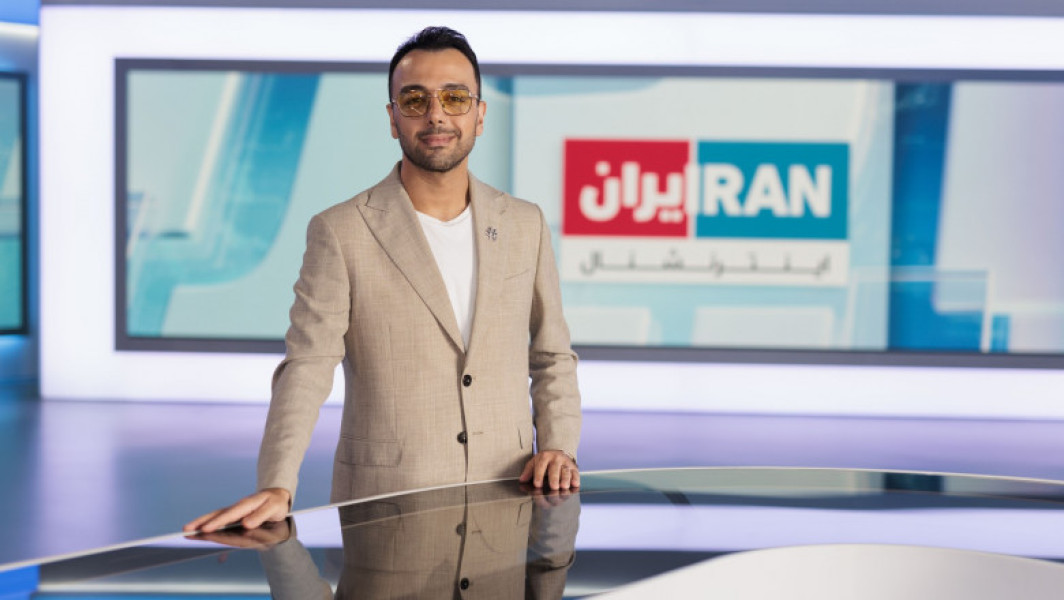Doi români, acuzați în Marea Britanie pentru atacul asupra unui jurnalist iranian