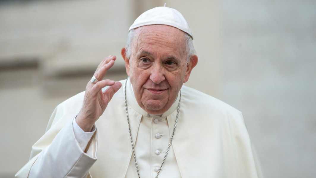 Papa Francisc face apel la o încetare a focului globală