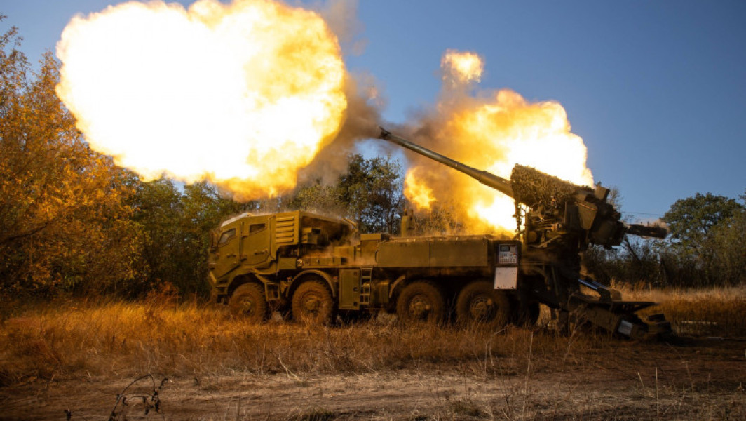 Danemarca alocă fonduri suplimentare pentru livrarea de arme către Ucraina
