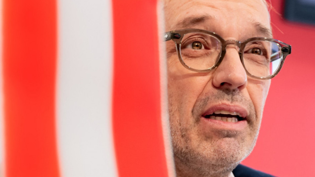 Parlamentul austriac a ridicat imunitatea liderului Partidului Libertății, Herbert Kickl
