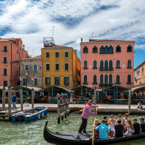 Venetia va majora taxa de intrare pentru turisti la 10 euro în 2025