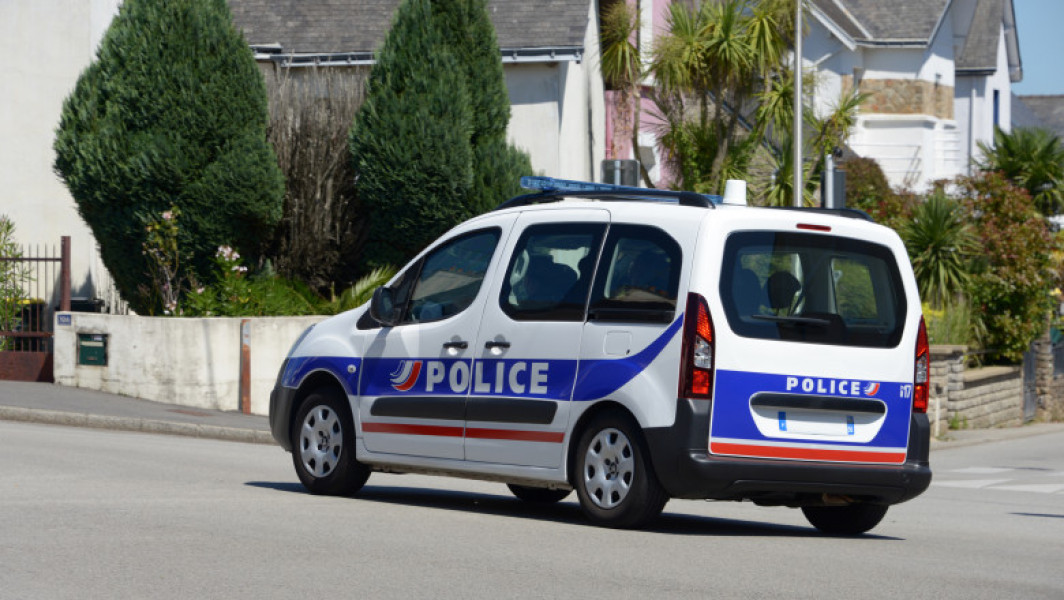Atac armat într-o tabără de imigranți din apropierea Dunkerque-ului