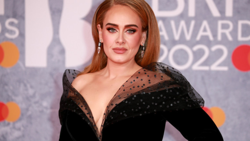 Judecător din Brazilia ordonă retragerea melodiei "Million Years Ago" a lui Adele, acuzată de plagiat