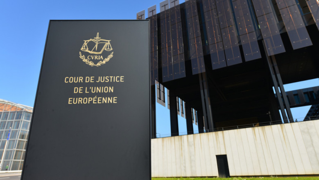 Comisia Europeană acționează în justiție împotriva Regatului Unit pentru restricțiile asupra liberei circulații a cetățenilor UE