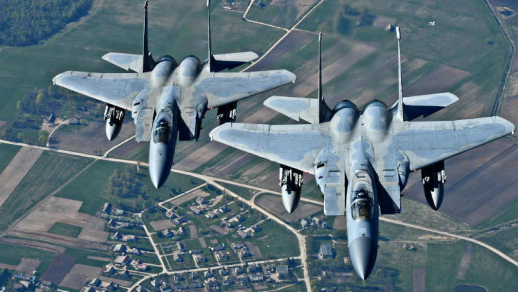 Avioanele de luptă NATO au interceptat aeronave rusești în regiunea baltică