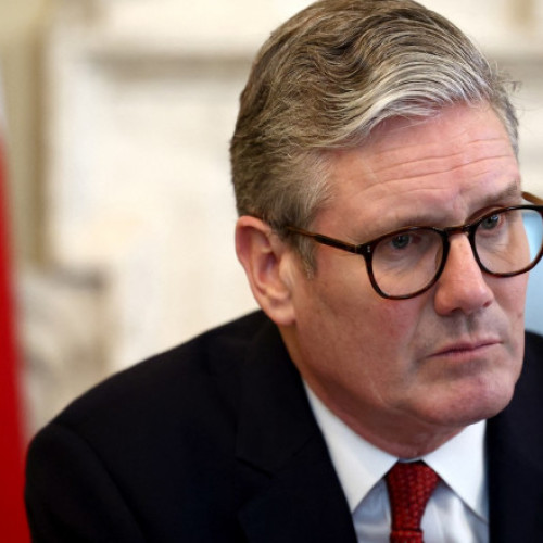 Keir Starmer promite o creștere a cheltuielilor pentru apărare la 2,5% din PIB