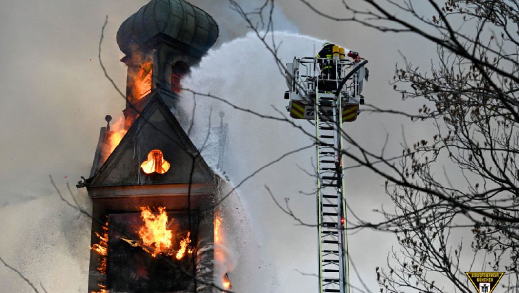 Incendiu izbucnit într-un camin de bătrâni din München: 15 persoane rănite ușor