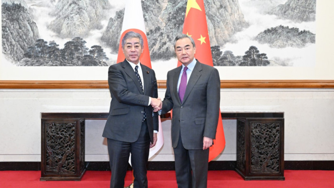 Întâlnirea oficială dintre miniștrii de externe ai Chinei și Japoniei