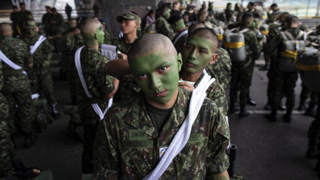 Fost soldat columbian devine mercenar în Ucraina din motive financiare