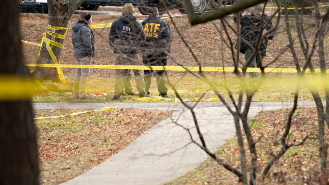 FBI descoperă cel mai mare depozit de bombe din istoria sa la o fermă din Virginia