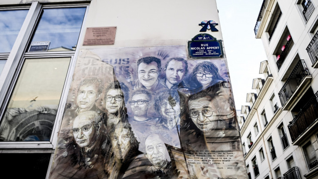 10 ani de la atacul asupra Charlie Hebdo: libertatea de exprimare sub amenințare