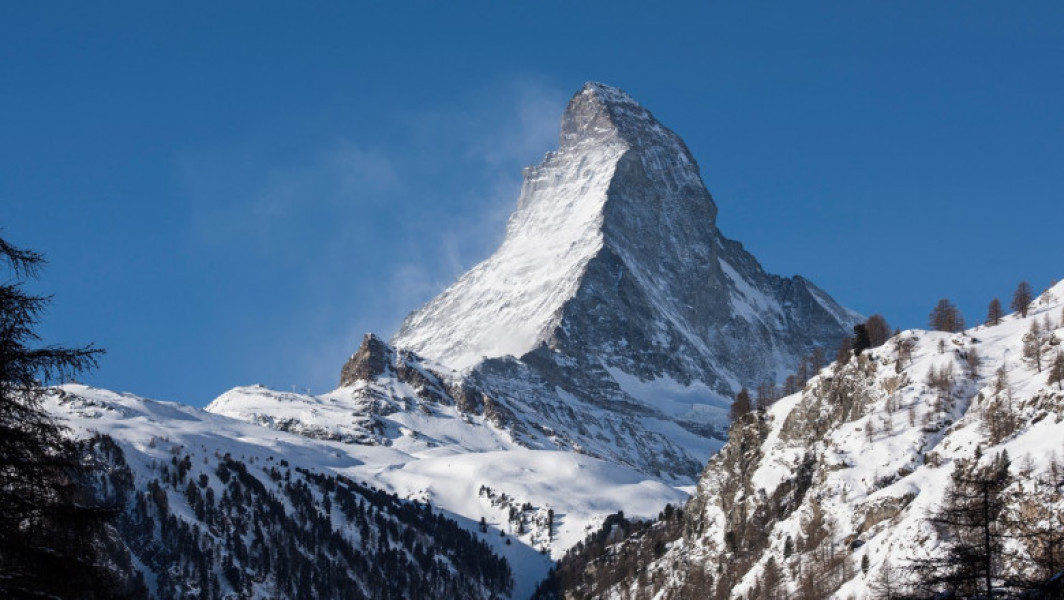 Alpinistul Thomas Steinbrugger în căutarea cristalelelor rare din Alpii Elvețieni