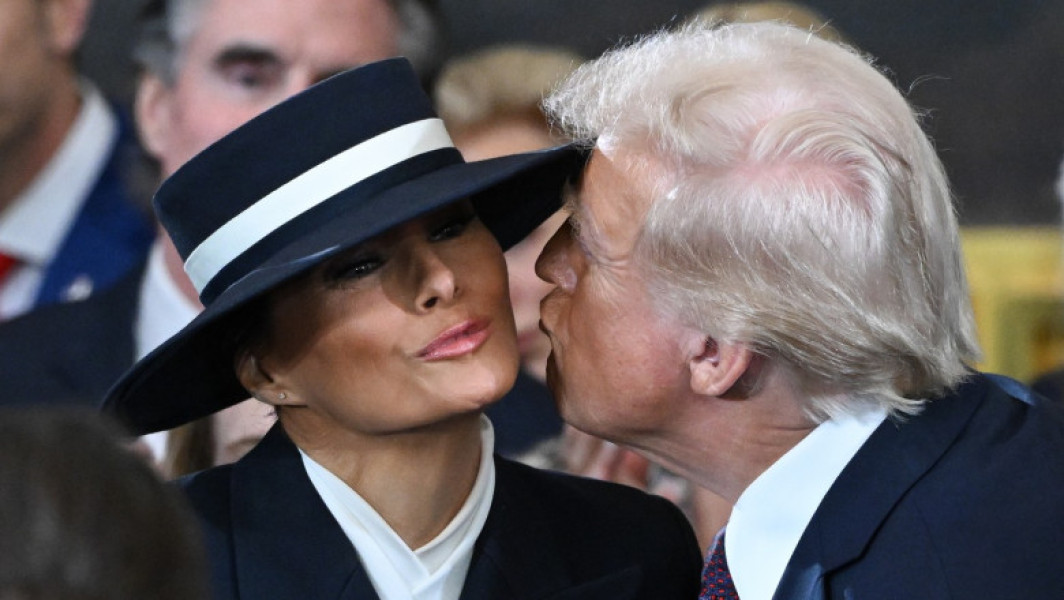 Ceremonia de investire a lui Donald Trump marcată de un moment amuzant între acesta și Melania
